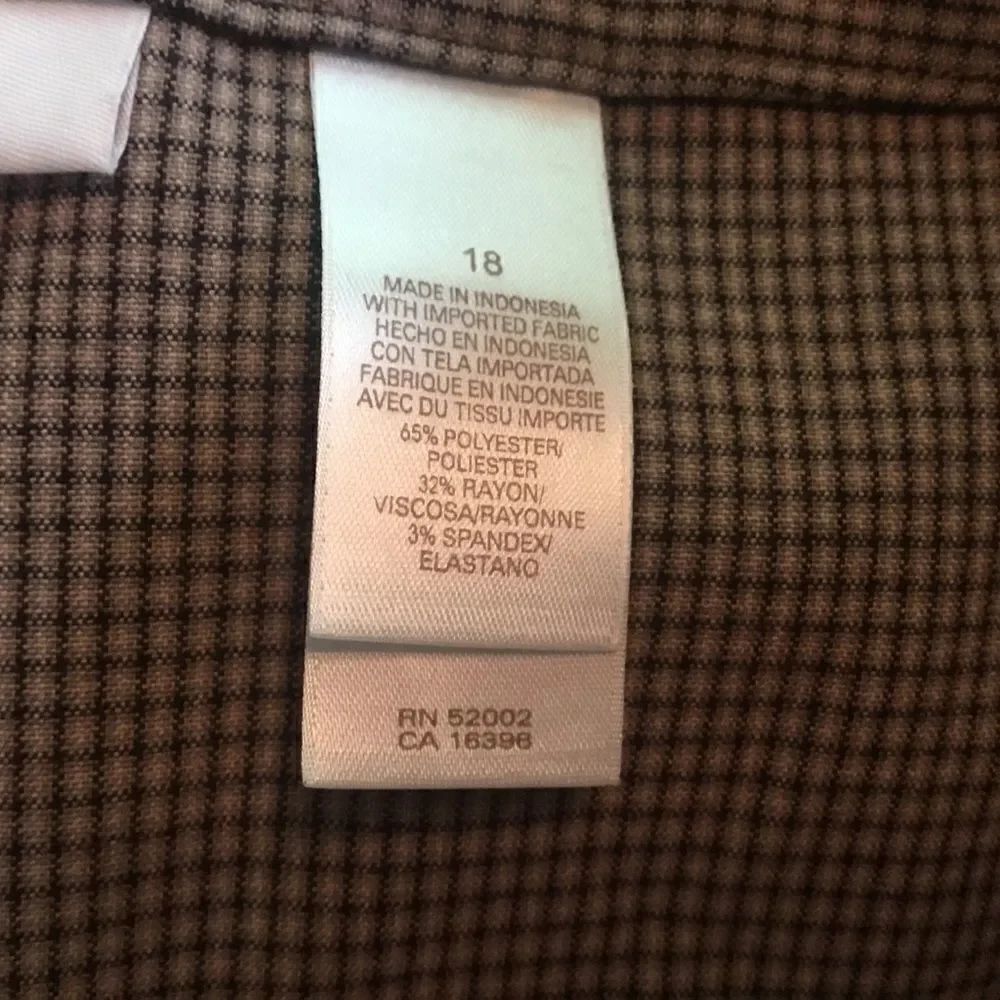 JM Collection Women’s Sz 18 Capri Slacks - Picture 6 of 11